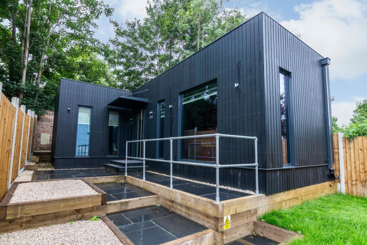 Romantic Getaway Studio Pods Close To City Centre With Free Wifi Derby Exterior photo