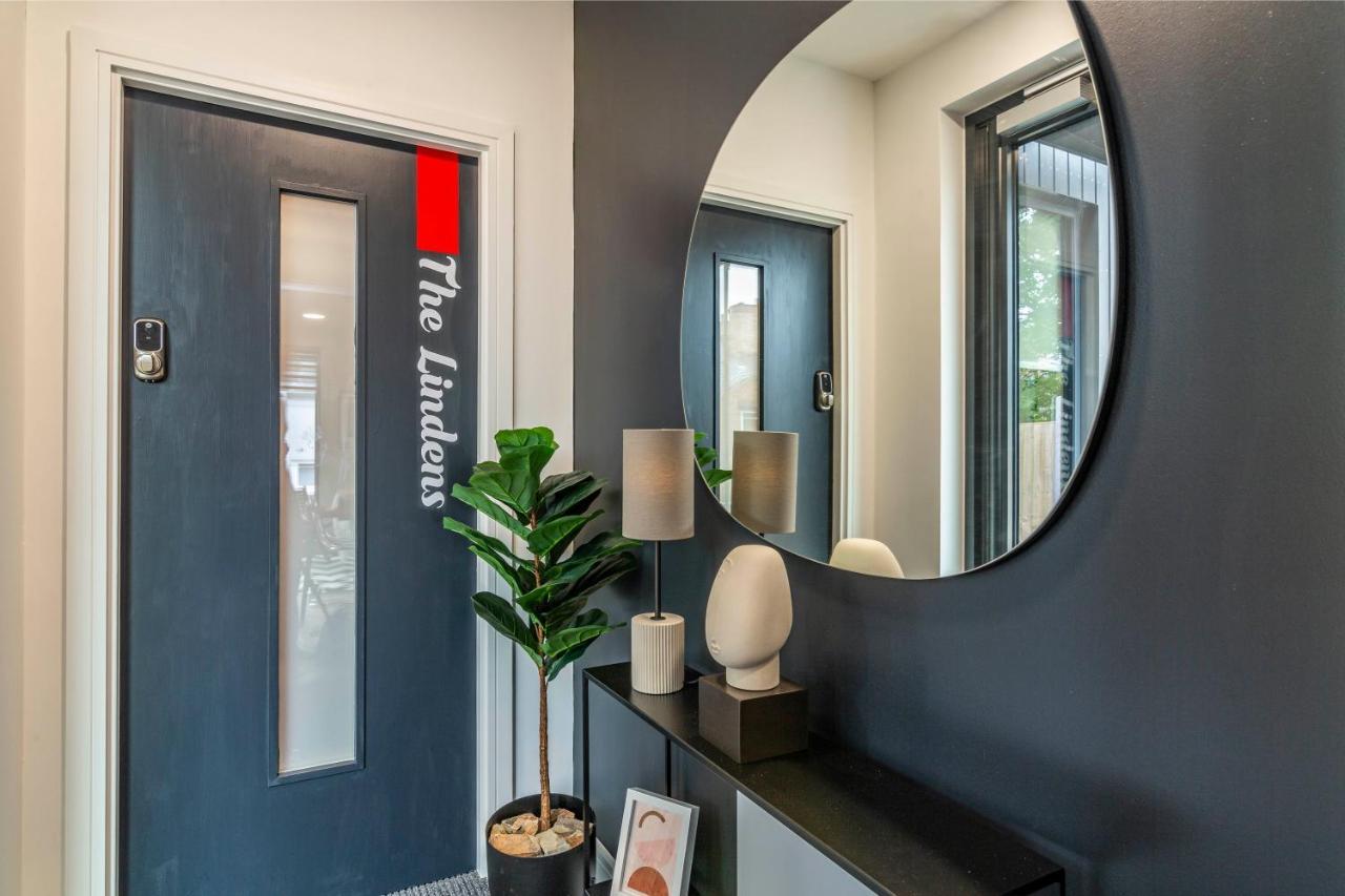 Romantic Getaway Studio Pods Close To City Centre With Free Wifi Derby Exterior photo