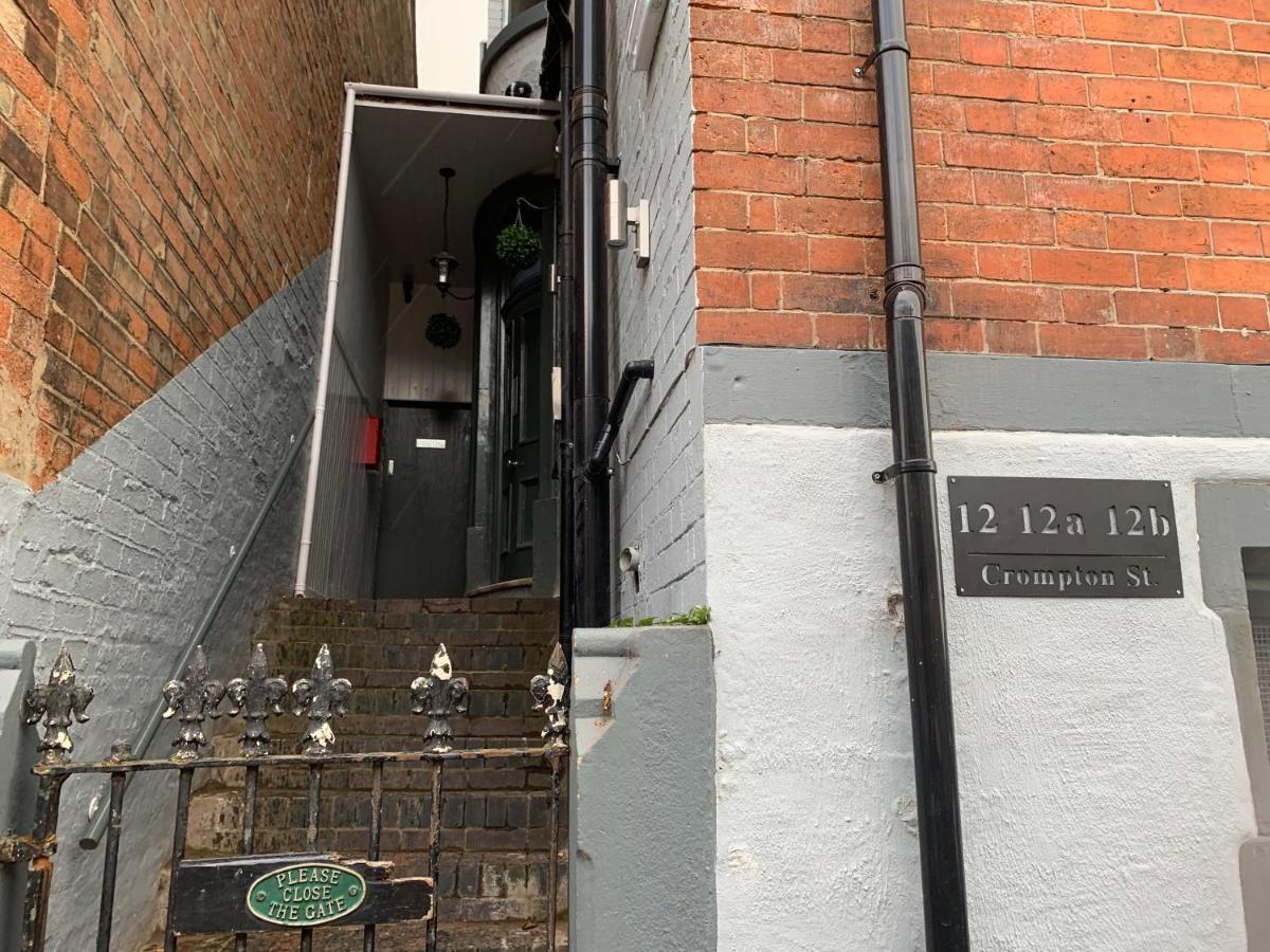 Romantic Getaway Studio Pods Close To City Centre With Free Wifi Derby Exterior photo